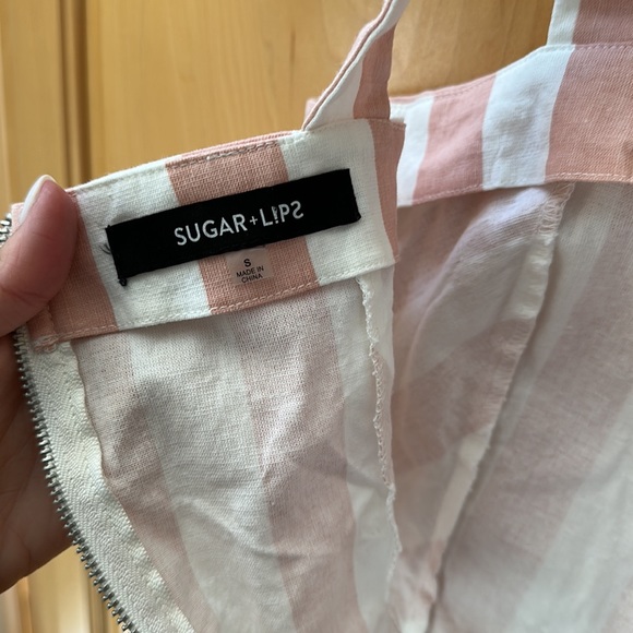 Sugar Lips Crop Top - Picture 5 of 7